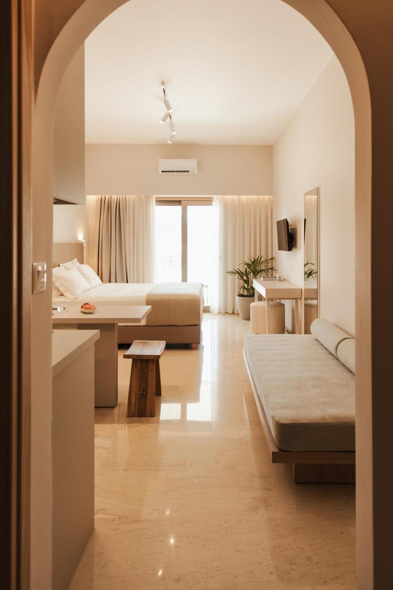 Ariadne Suites 플라키아스 객실 사진